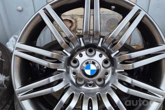 BMW, lietie