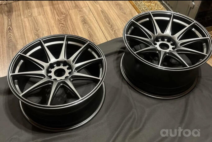 Japan Racing, lietie