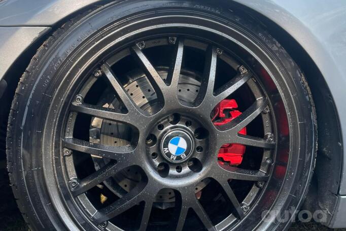 Asa Revolution, lietie