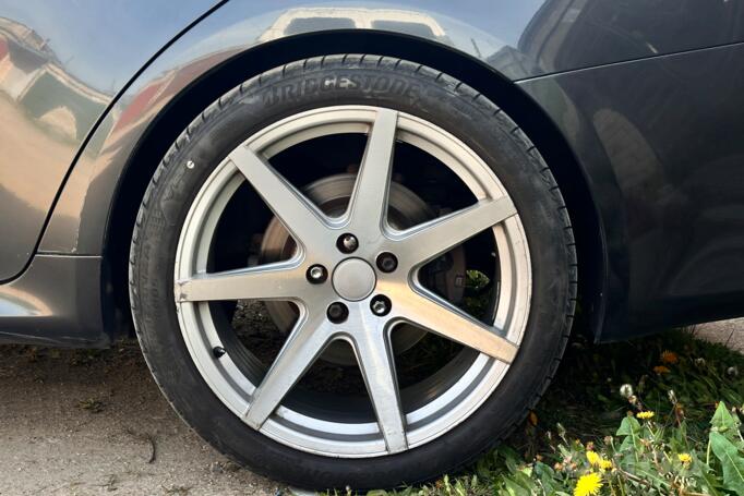 Japan Racing, lietie