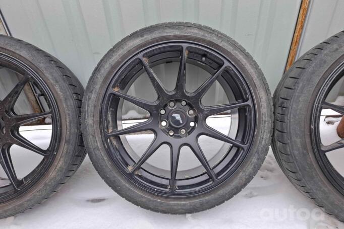 Japan Racing, lietie