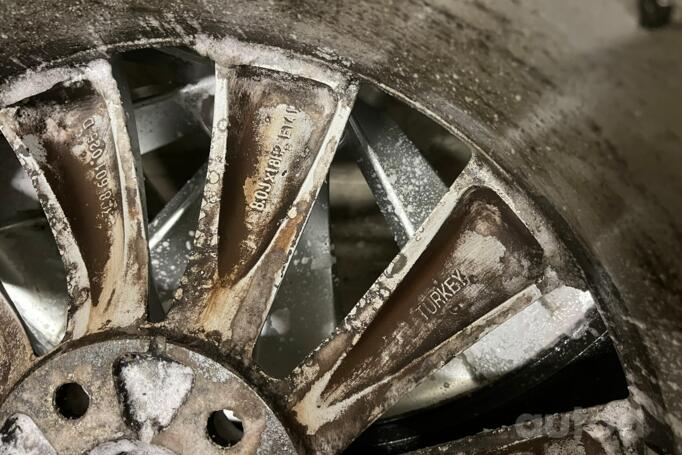 VW Scirocco/Passat, lietie