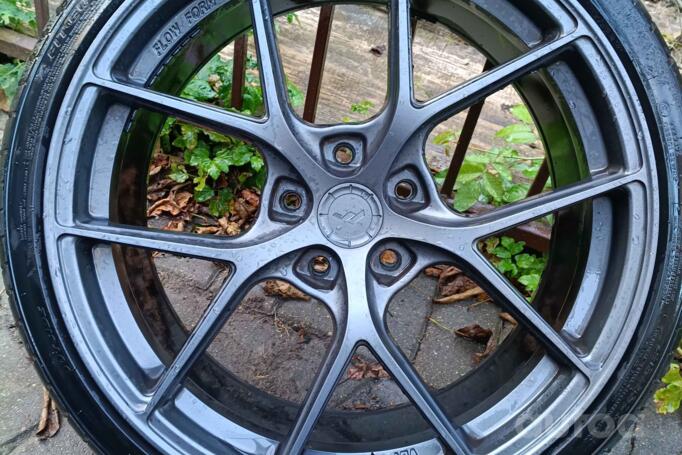 Japan racing, lietie