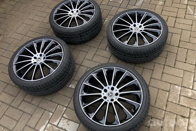Mercedes Benz, lietie