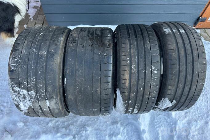 MERCEDES BENZ, lietie