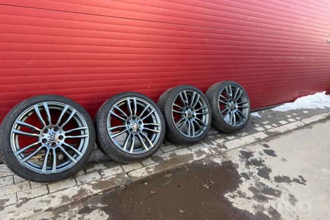 Bmw Style 403m, lietie