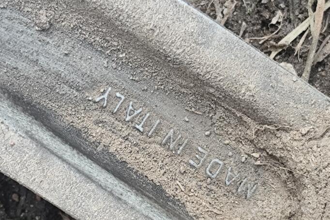 Made in Italy NOT ORIGINAL EQUIPMENT”, lietie