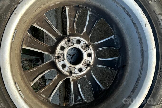 Mercedes benz, lietie