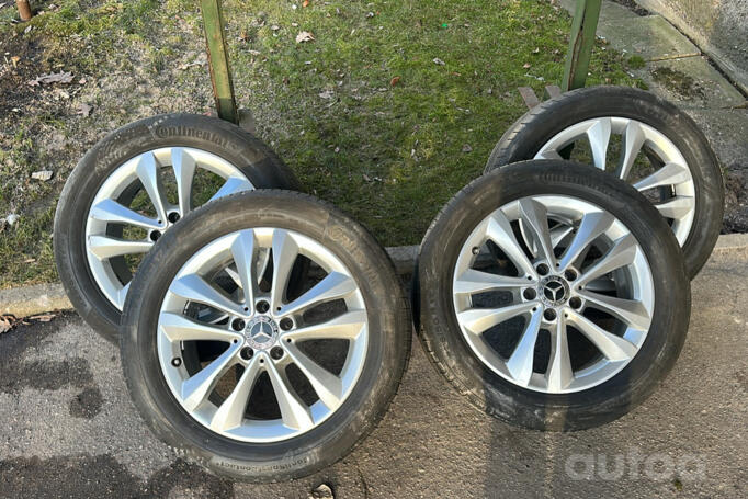 Mercedes benz, lietie