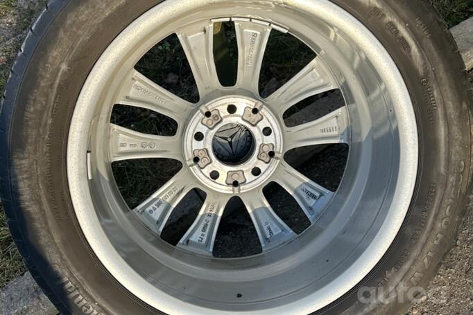 Mercedes benz, lietie