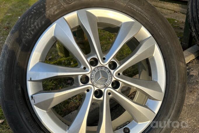 Mercedes benz, lietie