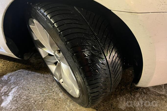 Mallory Turbine, lietie