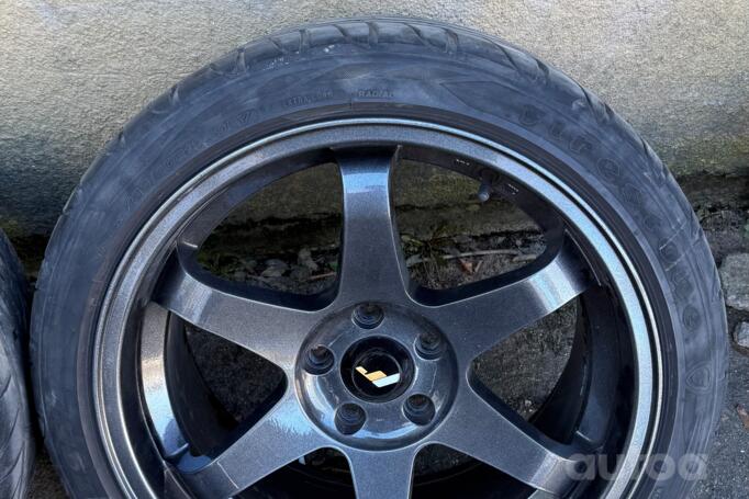 Japan Racing, lietie