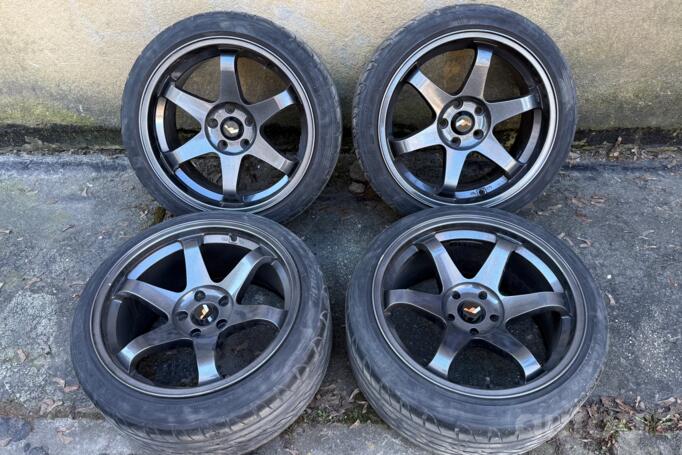 Japan Racing, lietie