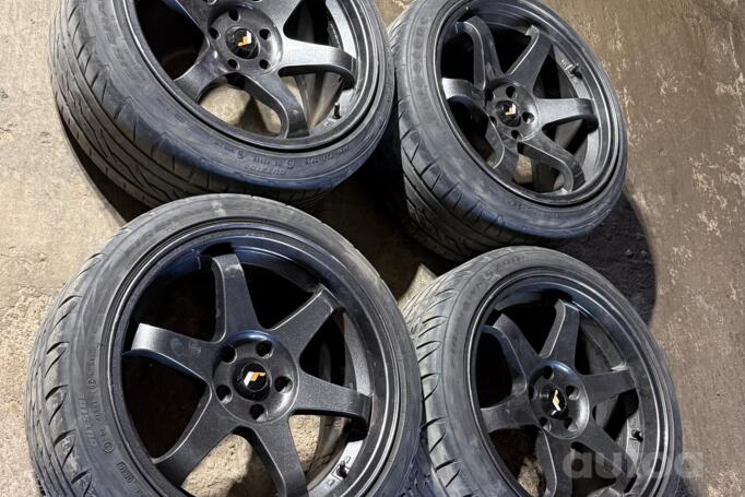 Japan Racing, lietie