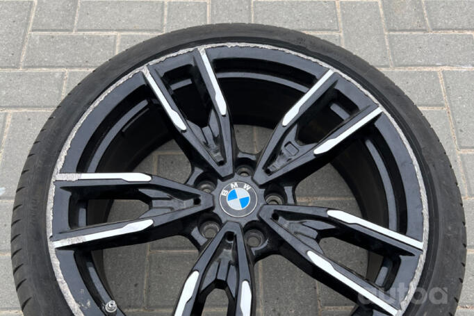 BMW, lietie