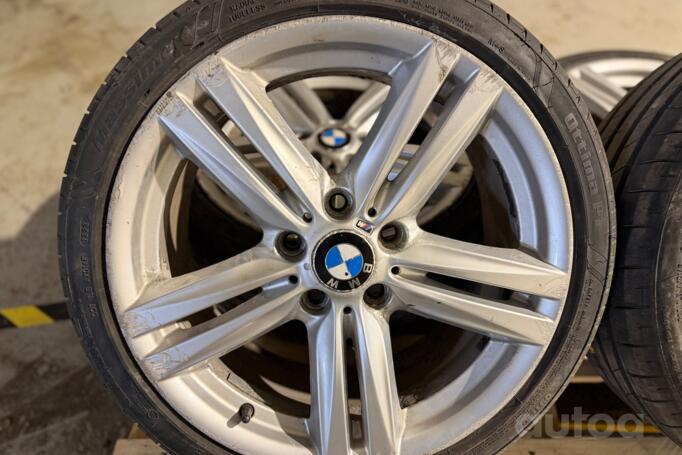 BMW, lietie