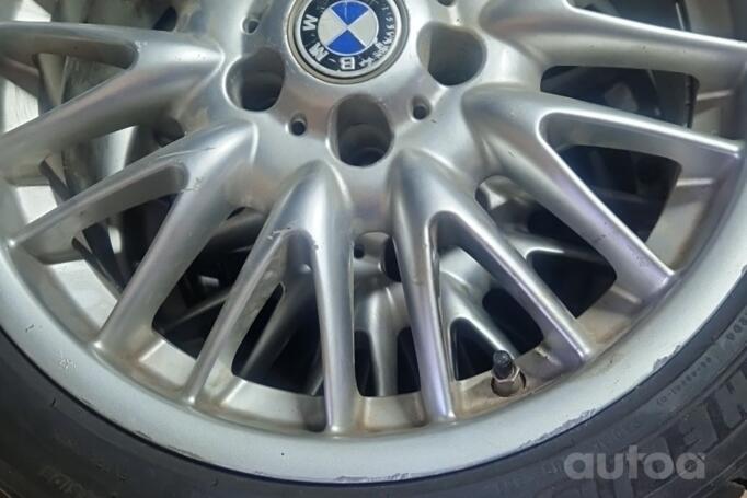 BMW, lietie