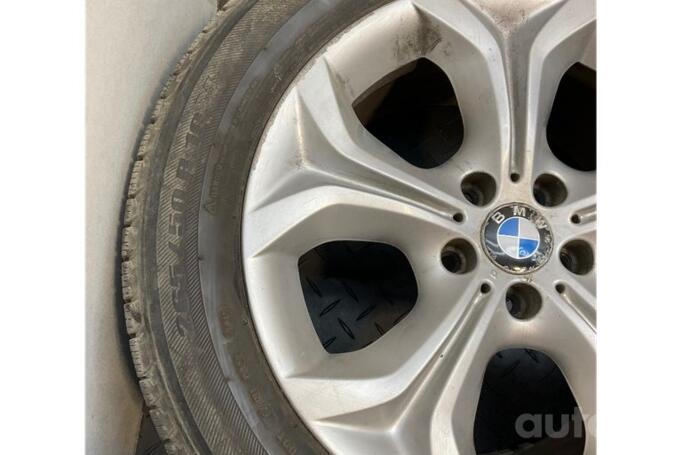 BMW, lietie