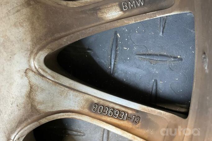 BMW, lietie