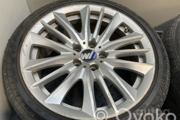 BMW, lietie