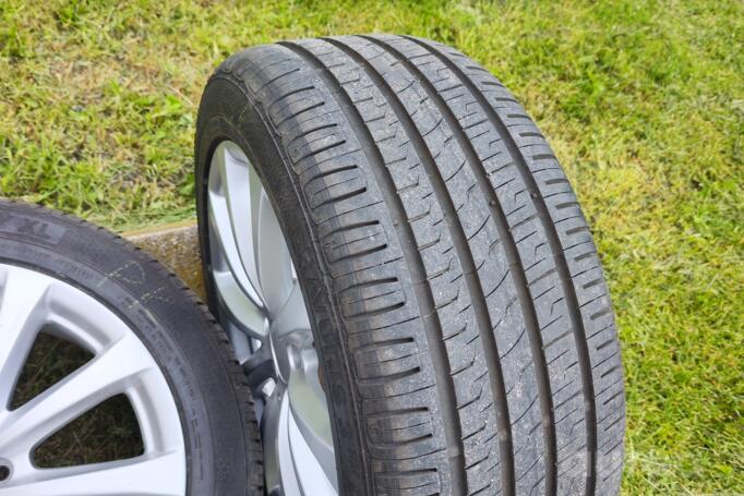 Borbet R18, lietie