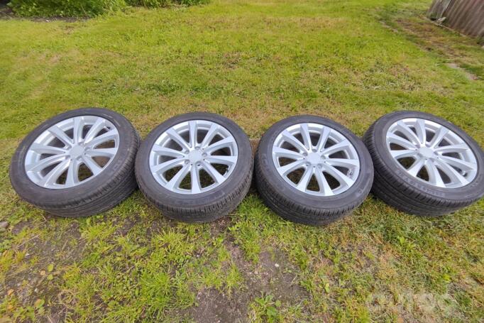 Borbet R18, lietie