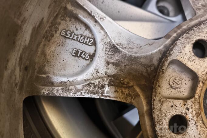 Skoda, lietie