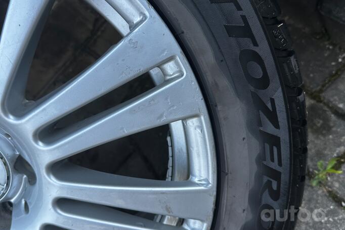 Mercedes benz, lietie