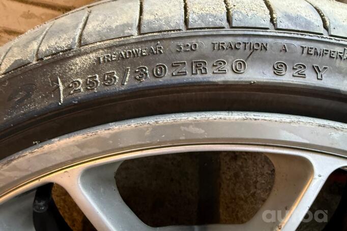 Breyton race gts, lietie