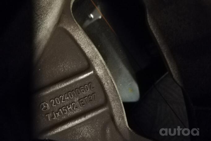 Mercedes Benz, lietie