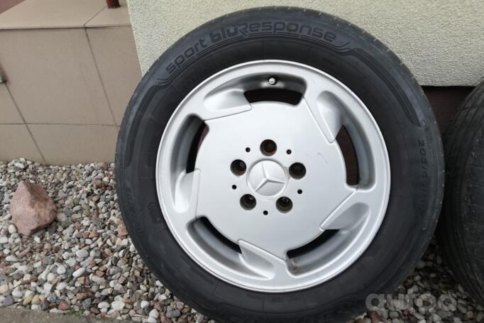 Mercedes Benz, lietie