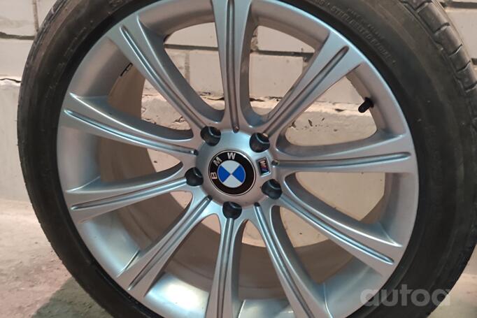 BMW, lietie