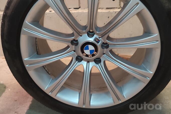 BMW, lietie