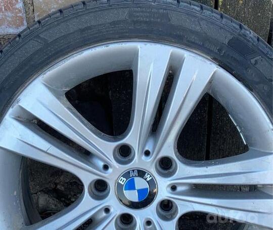BMW, lietie
