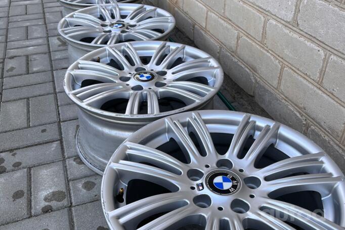 BMW, lietie