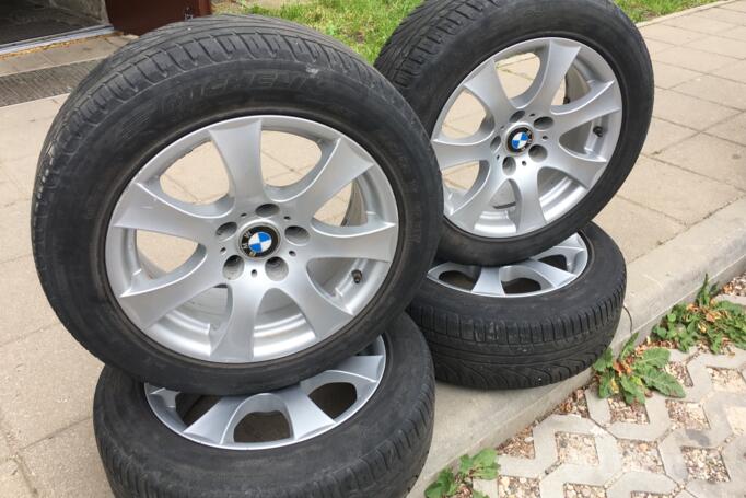 BMW, lietie