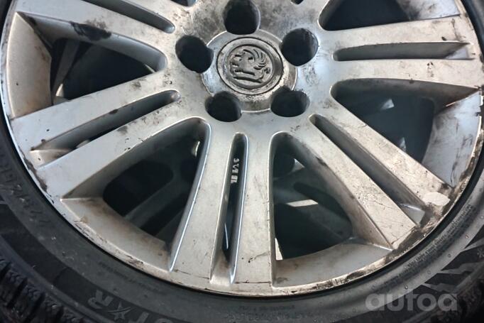 Opel ratlankiai, lietie