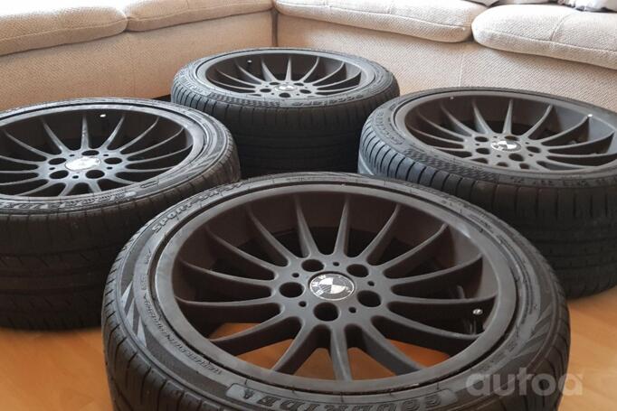 BMW, lietie