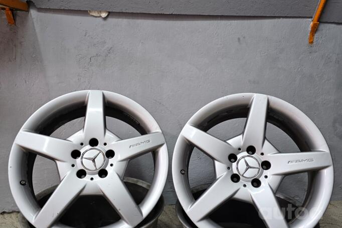 R18 AMG, lietie