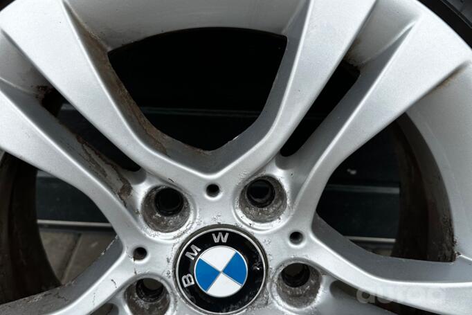 BMW, lietie