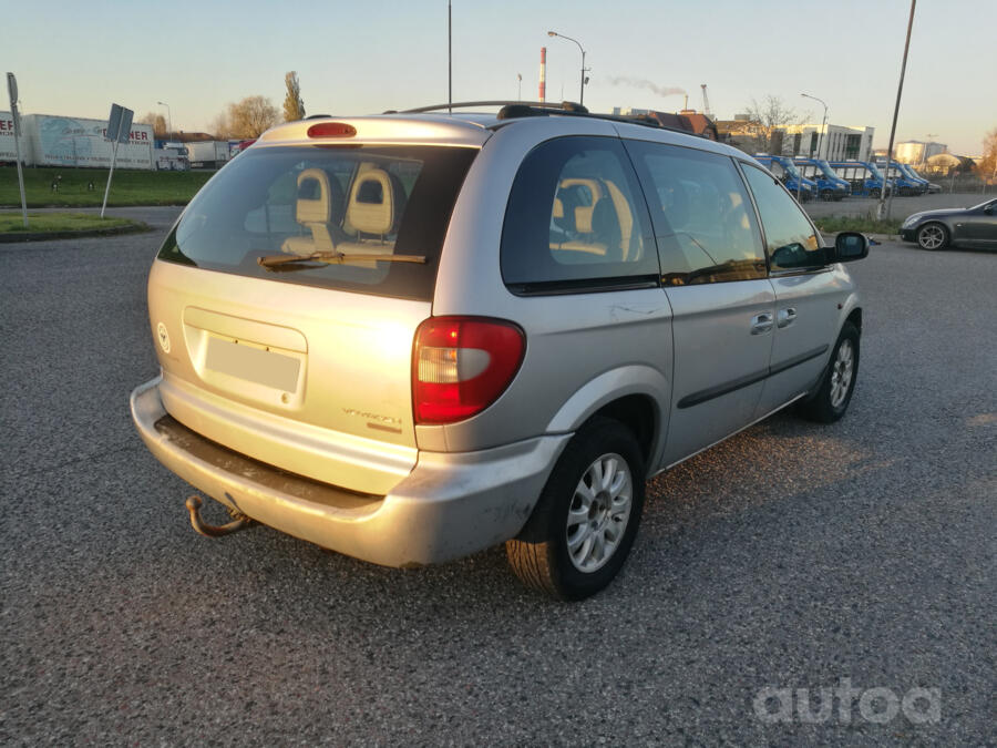 Chrysler Voyager 4 generation Minivan
