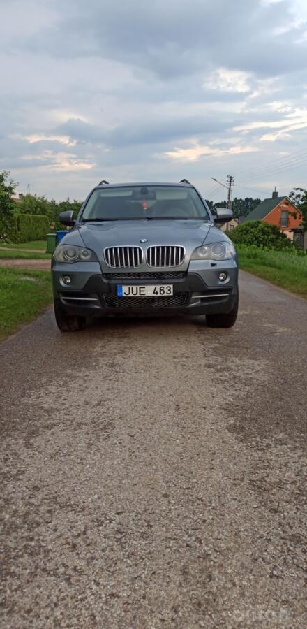BMW X5 E70 Crossover