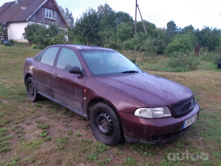 Audi A4 B5 Sedan
