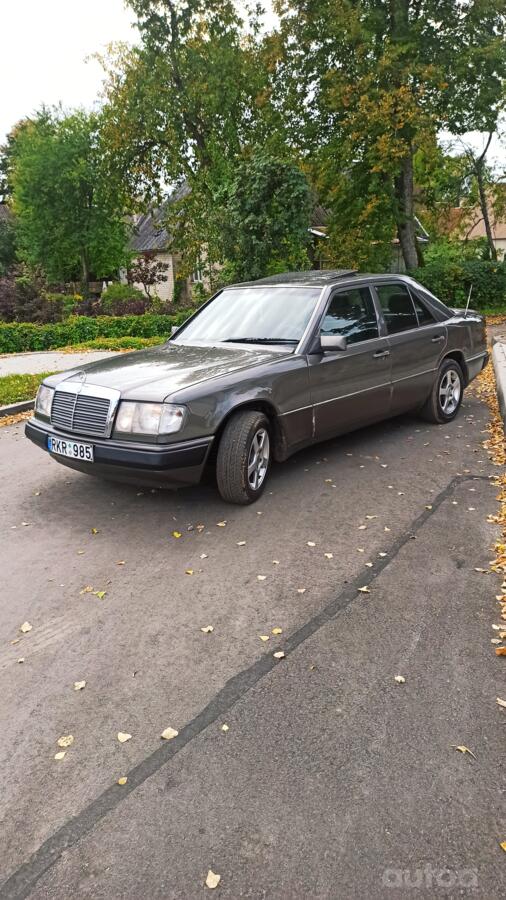 Mercedes-Benz C-Class W201 [restyling] Sedan