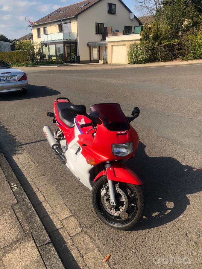 Honda CBR