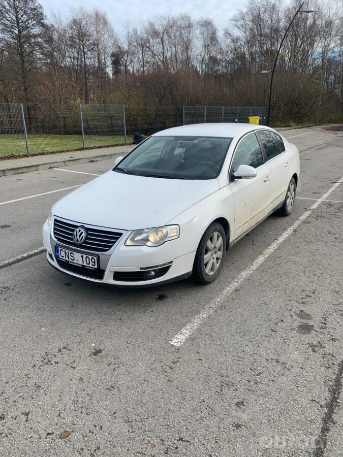 Volkswagen Passat B6 Sedan 4-doors