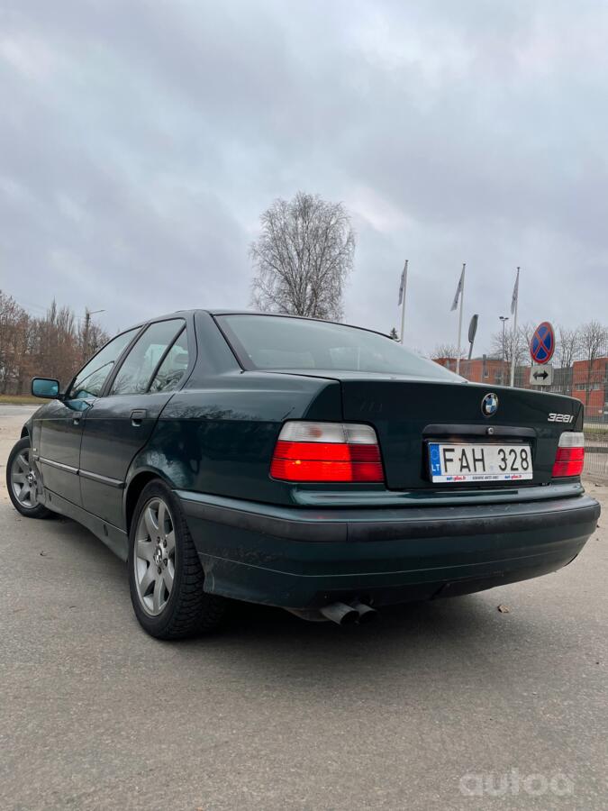BMW 3 Series E36 Sedan