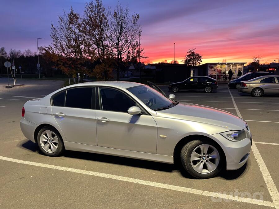 BMW 3 Series E90/E91/E92/E93 Sedan