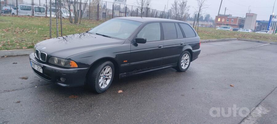 BMW 5 Series E39 Touring wagon
